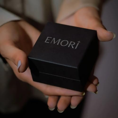 Image of EMORI Gold Floral Blooming Diamond Ring For Women With Lab Grown Diamonds Sutable For Everyday Wear - Yellow