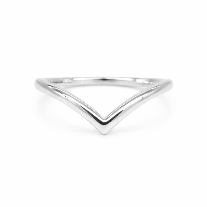 Chevron V-Shaped Wedding Band in 925 Sterling Silver-image-24