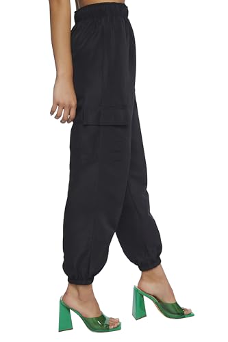 Forever 21 Women's High-Rise Cargo Joggers2