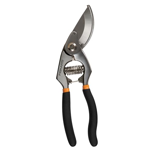 Image of Fiskars Deluxe Forged Bypass Pruner, 3 /4 inch Cut Capacity Garden Hand Pruners for Stems and Light Branches, Angled Cutting Head Reduces Wrist Fatigue, Precision Ground Steel Blade, Non Slip Grip