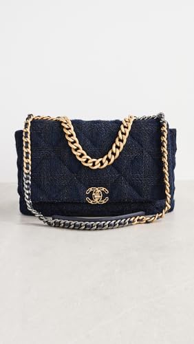 Chanel Women's Pre-Loved Maxi 19 Shoulder Bag, Tweed2