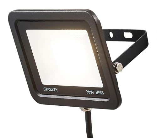 STANLEY SXLS312954KBE Slimline 30w LED Flood Light, IP65, Black, 2400lm, 6500K
