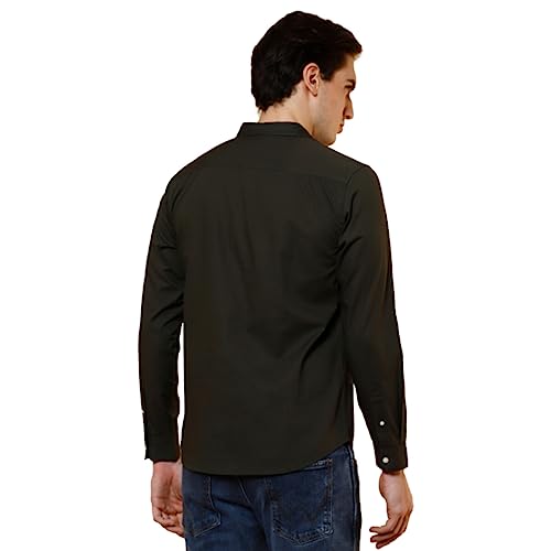 Image of Wrangler Men's Solid Green Shirt