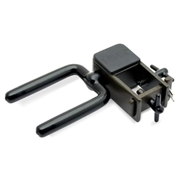 bow hunting from tree stand