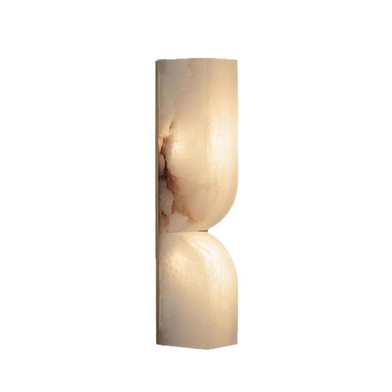 Lampe murale en cuivre scandinave pour habiller un mur vide avec un éclairage LED doux