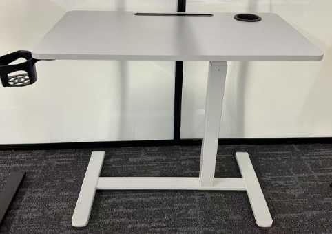 VASAGLE Bureau Assis-Debout sur roulettes, Table Mobile Réglable en Hauteur, Plateau de 70 x 40 cm, 2 Porte-gobelets, Fente Porte-Téléphone ou Tablette,...