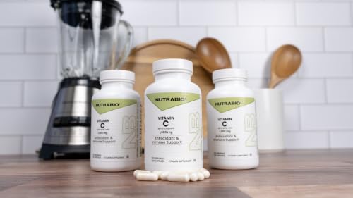 NutraBio Vitamin C with Rose Hips