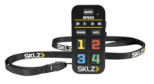 SKLZ Reaktions-Agility-Coach, Reaktionszeit verbessern, Athletische Intelligenz™, tragbares Trainingsgerät - Vier beleuchtete Zahlen, einstellbare Geschwindigkeiten, ideal für drinnen und draußen