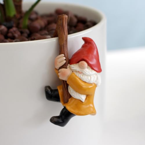 JARPSIRY Set of 3 Cute Climbing Gnome Figurines Flower Pot Hugger, Resin Hanging Gnomes Statue Outdoor Decor Fence Ornaments for Patio Lawn Garden Yard