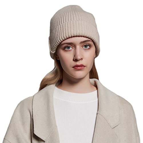 Chapeaux de d'hiver en câble contre le froid : optez pour ce bonnet en tricot torsadé doux et chaud