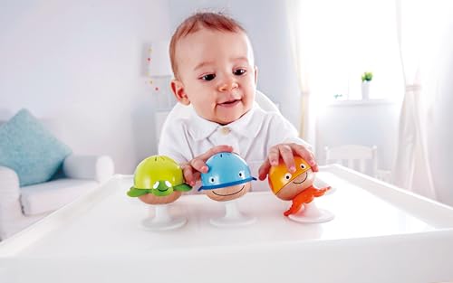 Hape Saugnapf Rasselset – 3‑teilige Meeres‑Tier Rassel‑ und Beißspielzeug, Sensorik‑ & Motorikförderung für Babys ab 0 Monaten