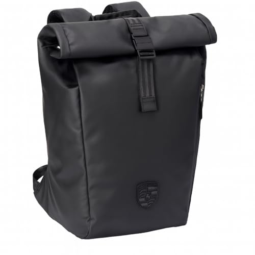 - Prodotto originale Porsche - Spallacci ergonomici imbottiti e regolabili - Scomparto principale con scomparto separato per notebook - Schienale in rete imbottito - Cerniera frontale riflettente - Stemma Porsche lucido tridimensionale sul davanti - Tasche con cerniera e tasche interne ed esterne - Zaino spazioso con chiusura a rullo e bottone automatico - Logo Taycan sul lato
