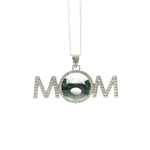 Collier aquarelle style chinois : le bijou idéal pour un cadeau de Fête des Mères sans faute