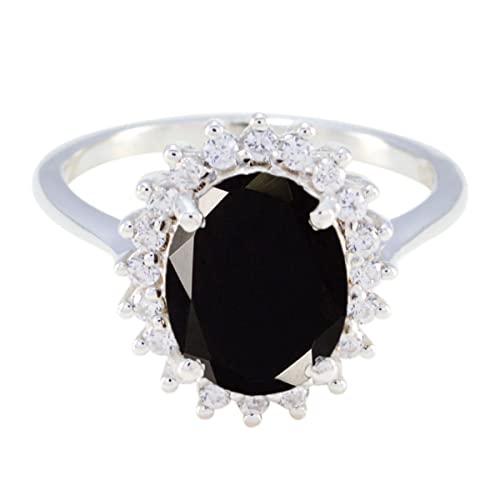 Bijoux de fiançailles en argent pour le bureau et le quotidien