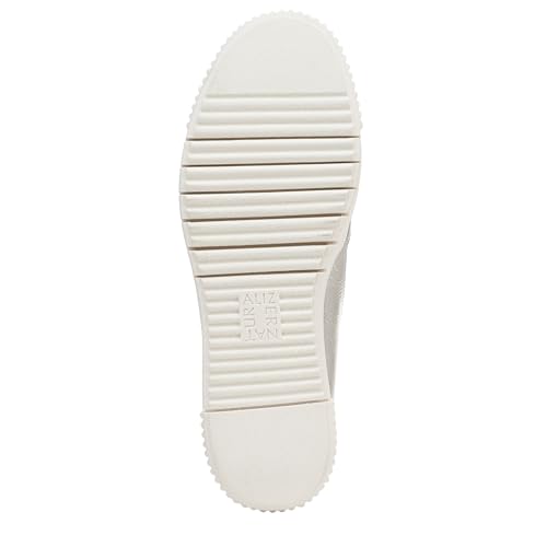 Naturalizer Soul Women's Turner Sneaker Silver Sand Faux Leather 8 M4