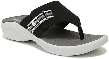 BZees Womens Camp Out Thong Sandal Black 7 W | Image 4