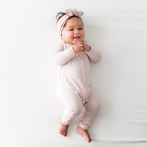 KYTE BABY Rayon Made From Bamboo Bow, (0-3 Months, Blush)3