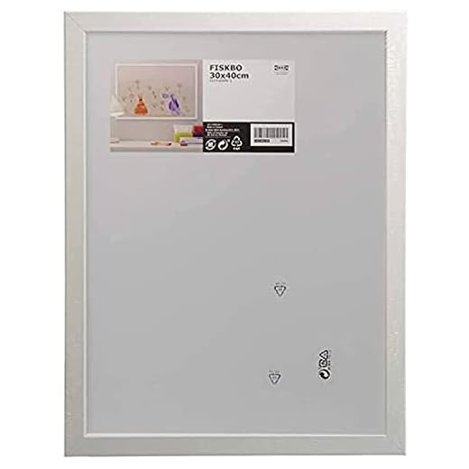 Ikea FISKBO ram i vit; (30 x 40 cm)