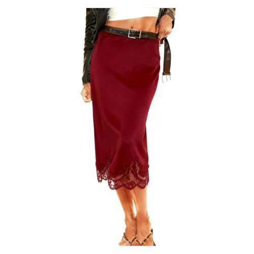 Jupe en satin taille haute : effacez les complexes, soyez sexy