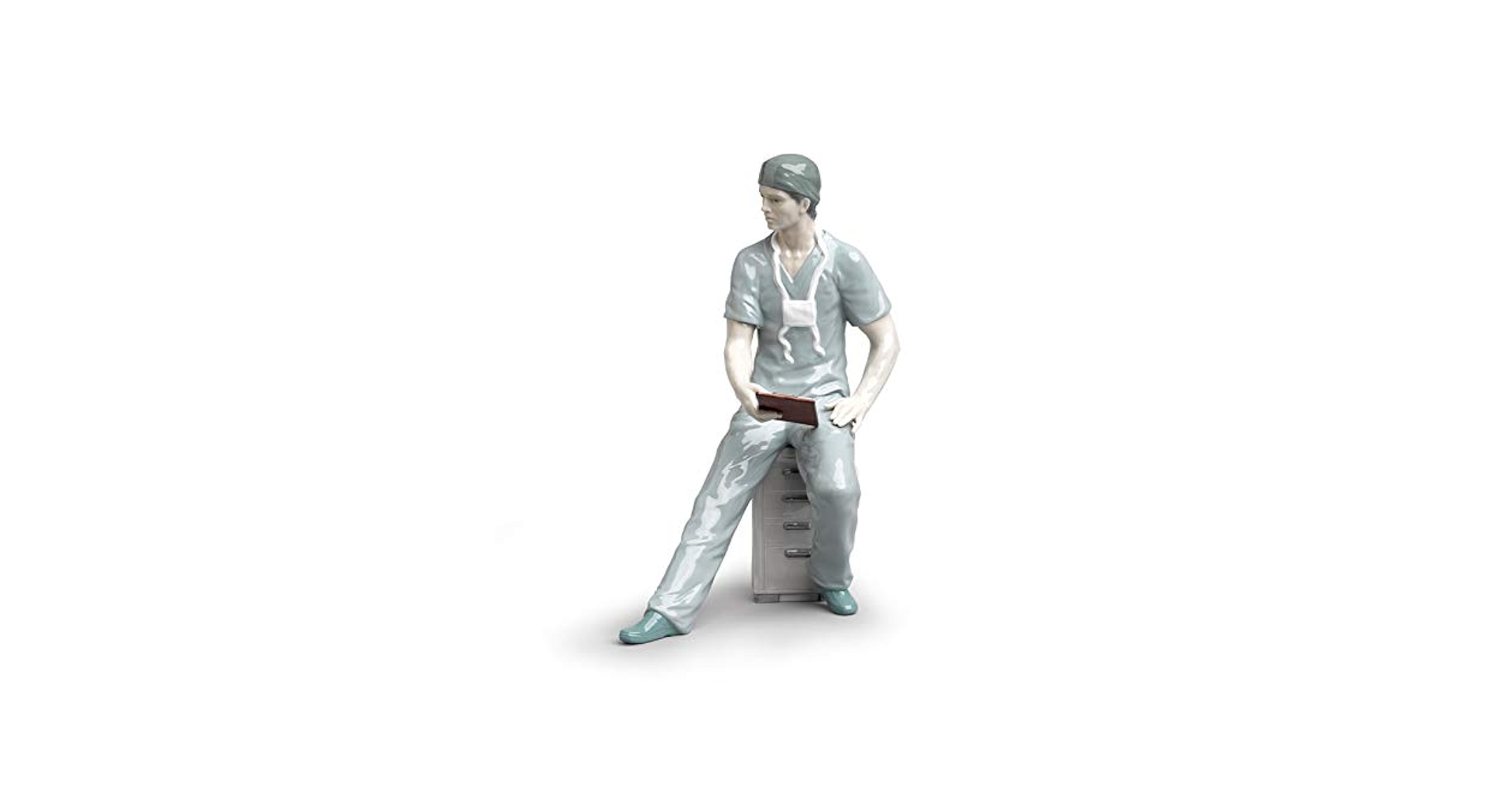 LLADRO 優しいドクター Amazon.com: LLADRÓ Surgeon Figurine