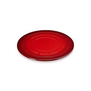 Le Creuset Stoneware Round Pizza Stone, 15 in., Cerise