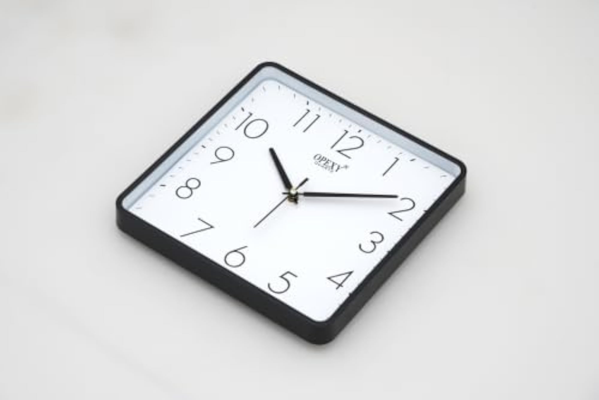 Slim Lightweight Silent Analog Wall Clock for Home