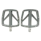【Fabrication parfaite】: la pédale de vélo pour vélo de route démontre un savoir-faire impeccable avec son design antidérapant, offrant une expérience fiable et résistante à l'usure. Fabriqué en nylon, il présente une résistance et une abrasion exceptionnelles.