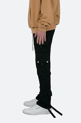 mnml Men's Multi Pocket Cargo Sweatpants2