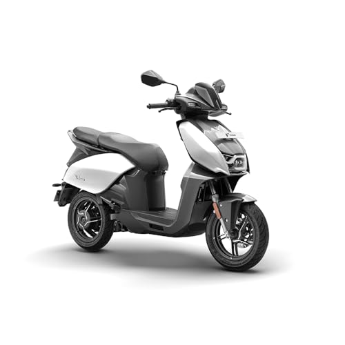 Image of VIDA V2 Plus Electric Scooter by HERO MotoCorp, 2 Removable Batteries, 143 km IDC Range, 85 km /h Top Speed, Matte White (Ex-Showroom)