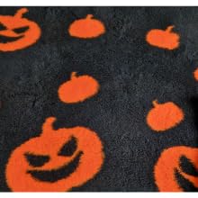 WOOF AND PUP | Non Slip Vet Bedding | Halloween Pumpkin Pattern | Machine Washable | UK Manufactured | Non-slip | Dog Bed | Whelping | Vet Bed (5m Roll x 1.5m Width)