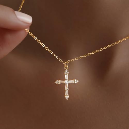 14k Gold Plated Cross Pendant Necklaces for Women Dainty Simple Love Heart Necklaces Trendy Gold Faith Cross Silver Adjustable Religious Necklace Jewelry Gifts for Her2