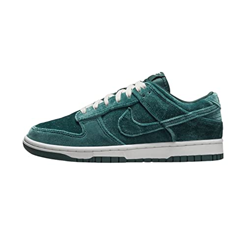 Image of Nike Men's Dunk Low Sneakers