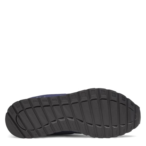 Under Armour Men's Essential Runner Sneaker3