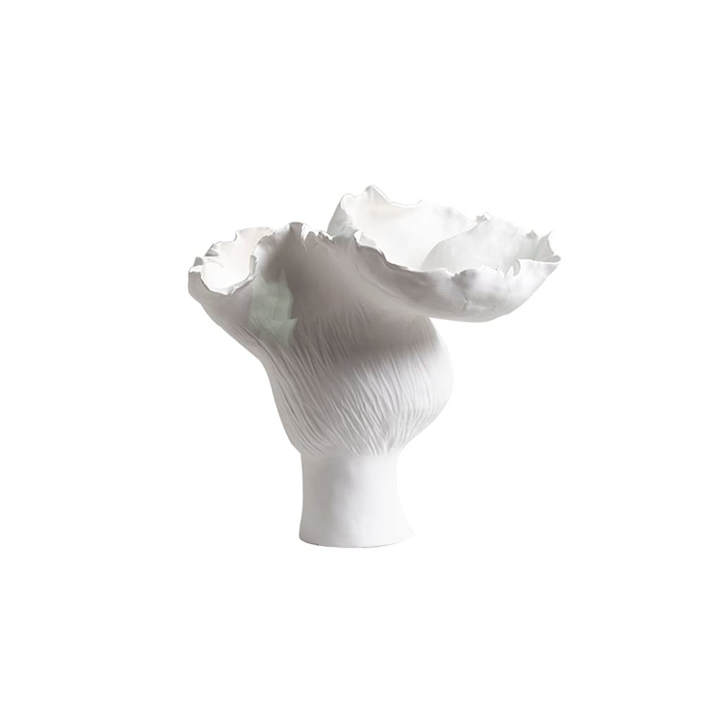 Vase plissé romantique dentelle pour sublimer un salon table vide