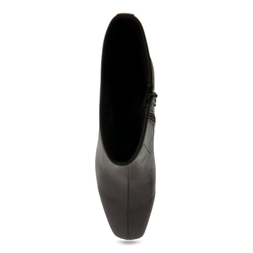 Image of Aerosoles Women's Cinnamon Boots