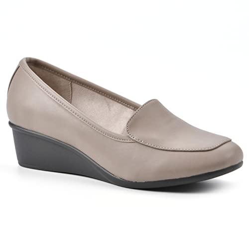 Image of CLIFFS BY WHITE MOUNTAIN Women's Bravado Loafer