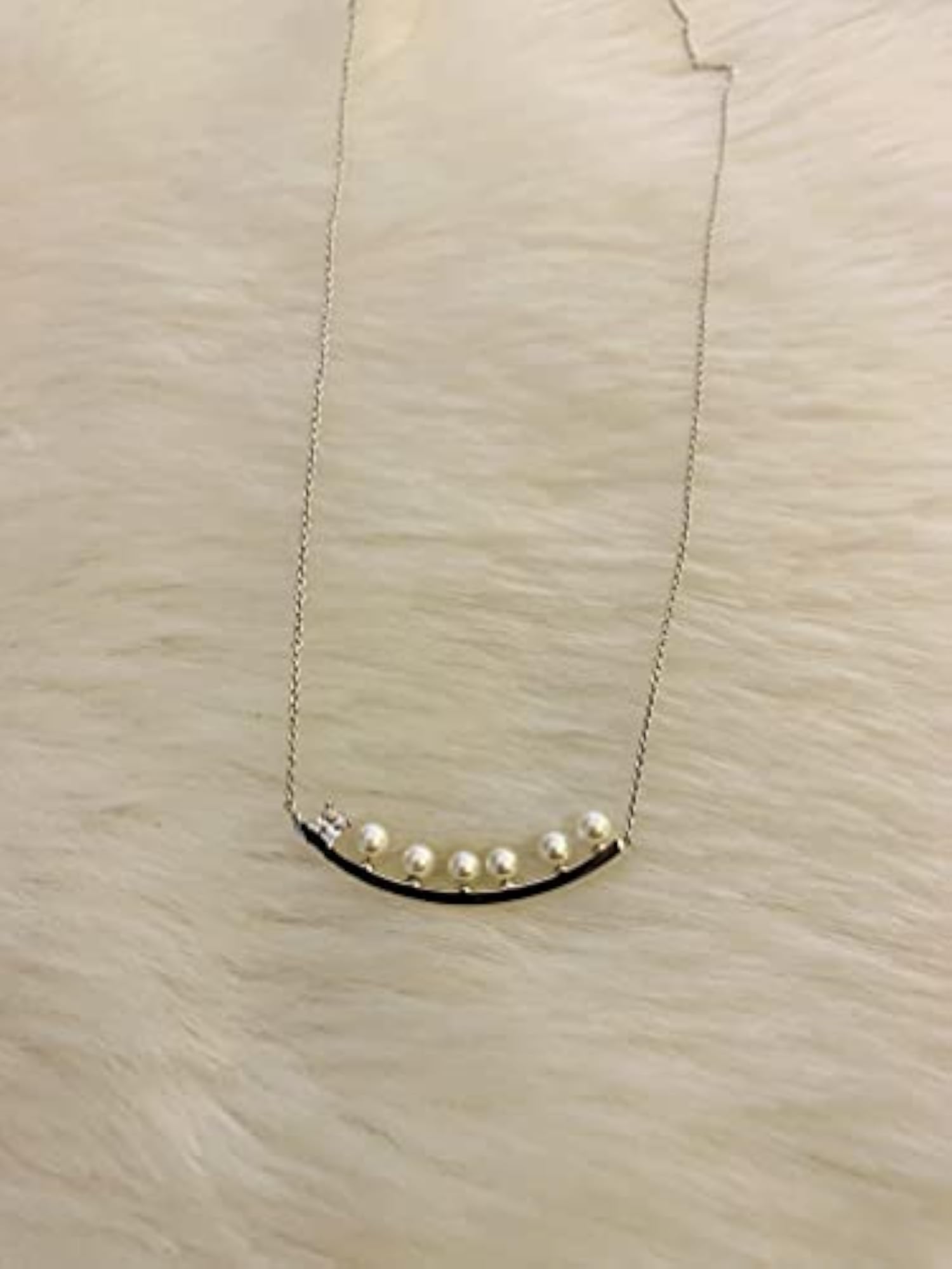 Stylish Chain Pendant Necklace for Dress-Up