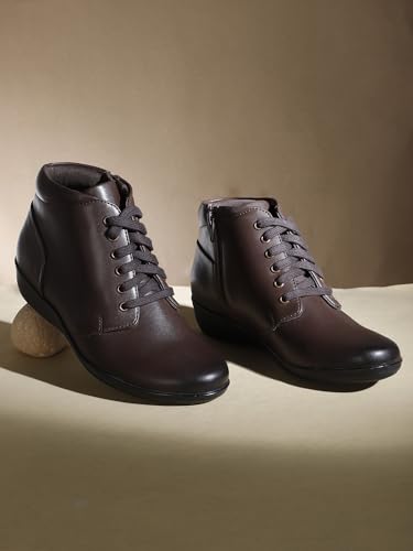 Image of ELLE Women's Comfortable lace Up Boot