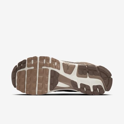 Image of Nike Zoom Vomero 5 Men's Shoe