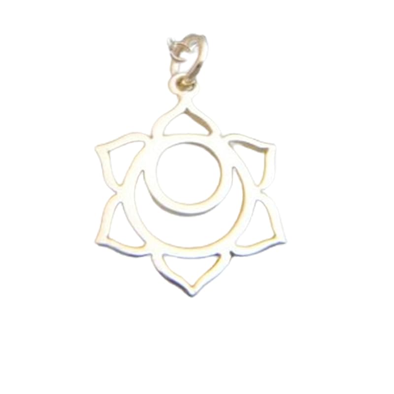 Collier chakra sacré en argent pour vos séances de yoga et votre style zen quotidien