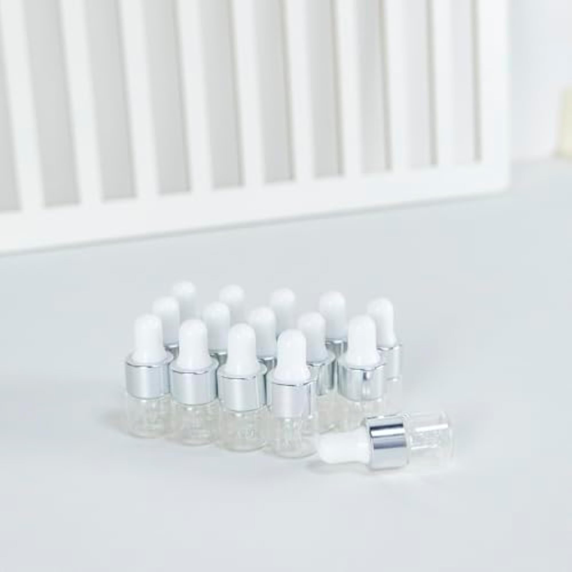 50PCS Clear Glass Bottles with Eye Droppers