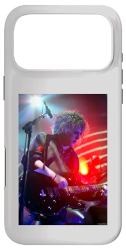 �A���f�B�E�E�B���V���[�ɂ��U�E�L���A�E���o�[�g�E�X�~�X�E���C�u �X�}�z�P�[�X iPhone 17 Pro Max �p