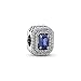 Produktbild PANDORA Timeless Funkelndes Blaues Mehrstufiges Rechteck Charm aus Sterling-Silber, kompatibel mit Armbändern aus der Moments Kollektion, 792385C01