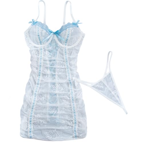 Robe en dentelle stretch et découpes dans le dos au design haute couture