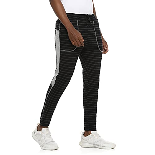 Image of Campus Sutra Men's Regular Fit Mid Rise Jeans