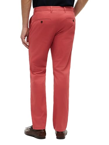 Image of Tommy Hilfiger Men's Stretch Cotton Chino Pants in Slim Fit