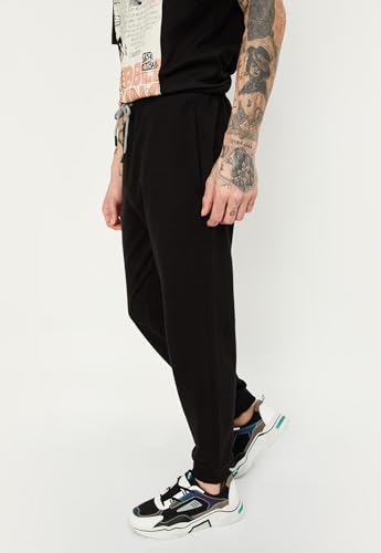 Image of Max Men's Regular Fit Mid Rise Pants