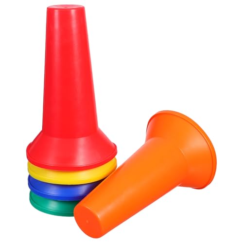 Migliore visibilità: i coni stradali presentano colori ad alto contrasto e bande riflettenti, garantendo che i coni di segnalazione per il calcio e i coni di sicurezza siano facili da individuare sia durante le sessioni di allenamento diurne che serali, coni di segnalazione, barricate di sicurezza, coni di blocco