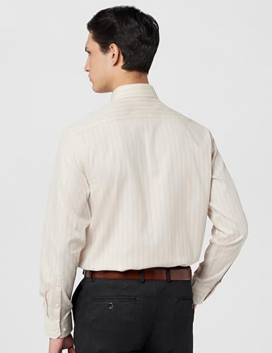 Image of Arrow Men Slim fit Cotton Patterned Weave Long Sleeves Cutaway Collar Shirt