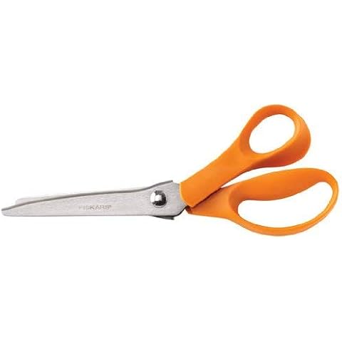 Fiskars 9445 Zackenschere, 22,9 cm, zum Nähen und Quilten, dekorative Kanten Cover